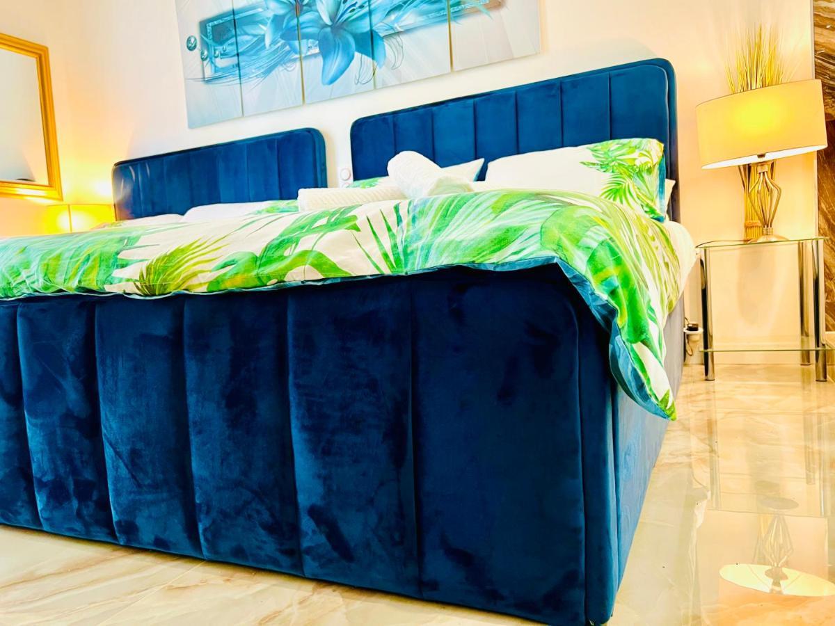 Endless Sea Views Promenade Des Appartement